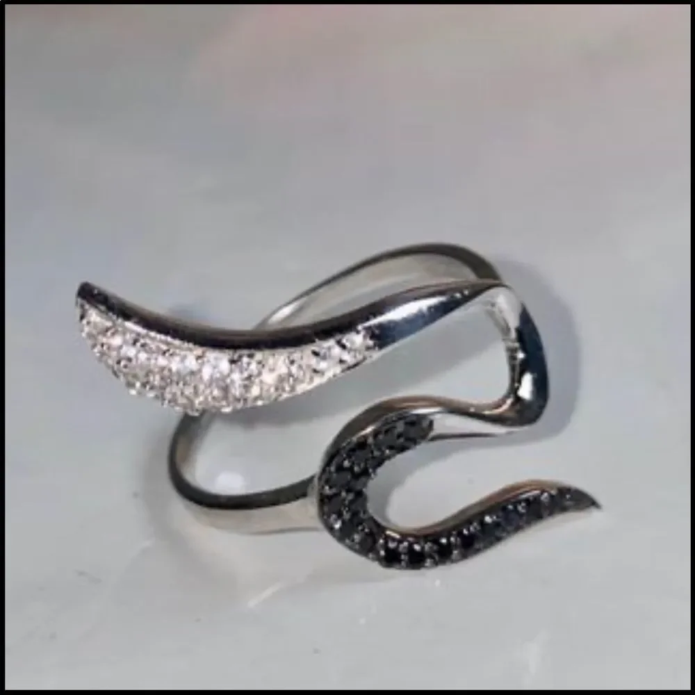 ✨2✖️Host Pick✨ White Sapphire Australian Black Sapphire Solid .925 Swirl Ring